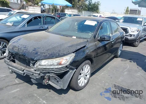 2015 Honda Accord Touring из США, поврежденный, VIN 1HGCR3F90FA025740